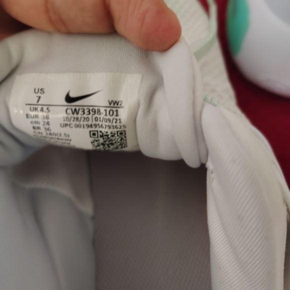 Nike Women's Sneakers in White and Mint - Picture 3 of 4